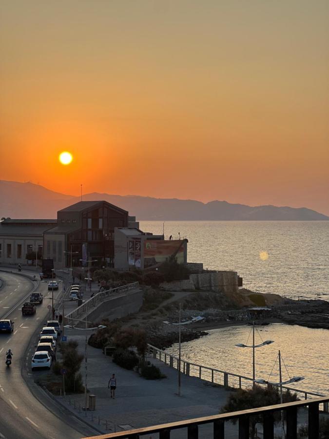 Vespera City Hotel Iraklion Buitenkant foto